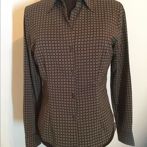 New York & Co Brown button down shirt